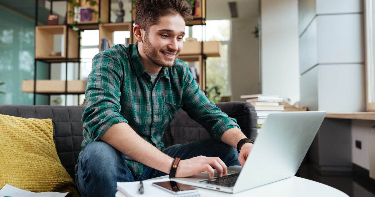 Who should start from scratch vs choose a franchise model
